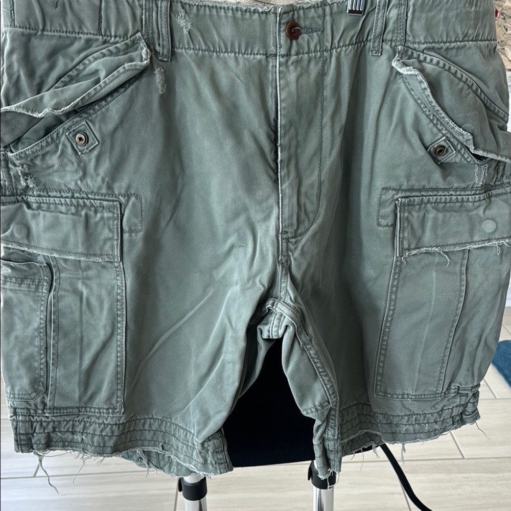 Ralph Lauren Men's Green Cargo Shorts - Size 40  #19